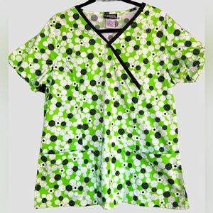 RUNWAY By Cherokee Green/White/Black Circles & Flowers Scrub Top, Large